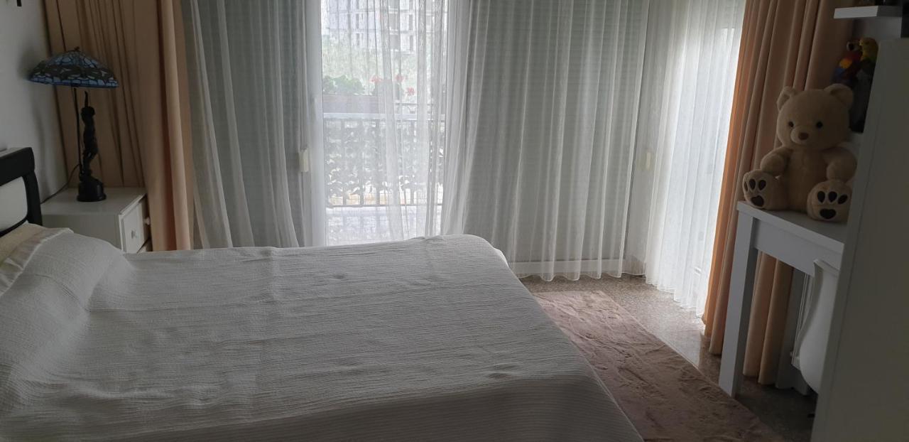 D&H Hotell Năvodari Eksteriør bilde